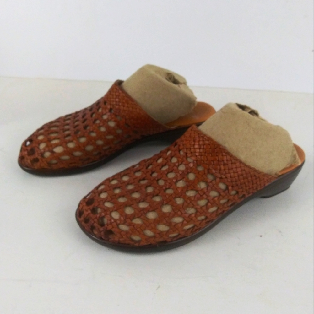 Aztec brown tan woven sandals women size 8 - Picture 5 of 8